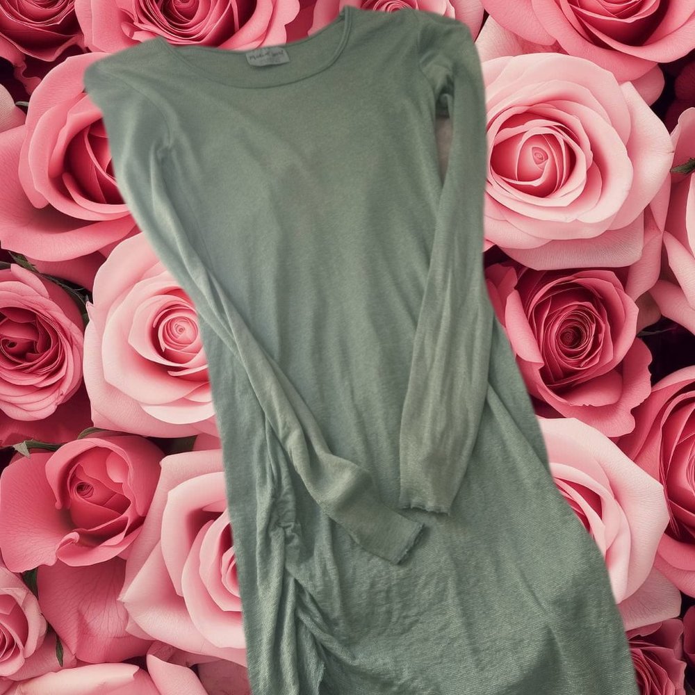 Shimmering green body con mini dress